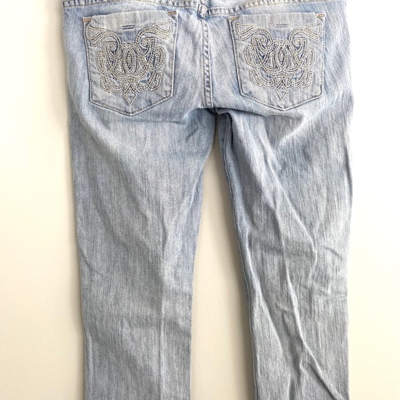 GUESS Light Wash Boot Cut 27 - Picture 7 of 8